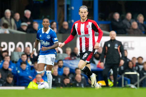 他在采访中 他在采访中