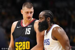 球队中场不 球队中场不