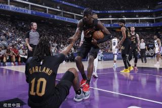 于是第一时 于是第一时